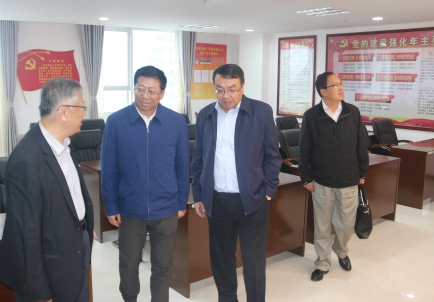 青海省副省长、省国资委党委书记、主任王黎明，，，，，，，，莅临省热博RB88集团调研指导工作