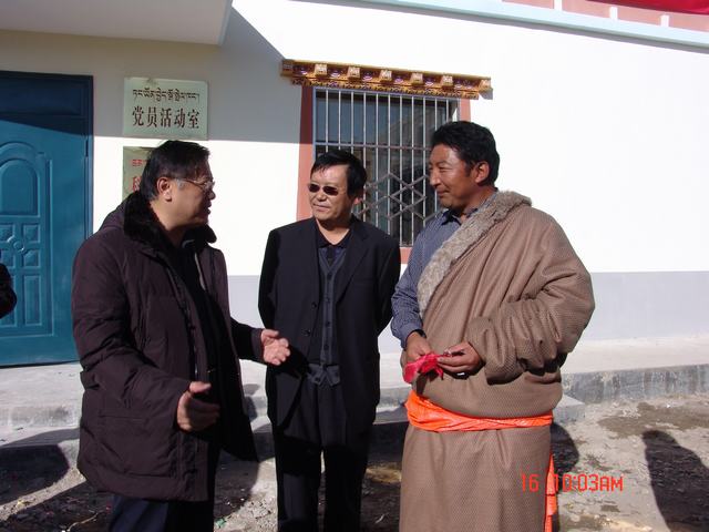 青海热博RB88集团“百企联百村”捐建项目圆满完成并顺利交接