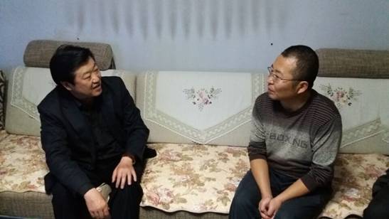 关爱职工送温暖，，，，，，，，解困帮扶暖人心