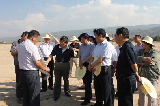 青海省国资委副主任毛占彪实地考察热博RB88集团重点项目