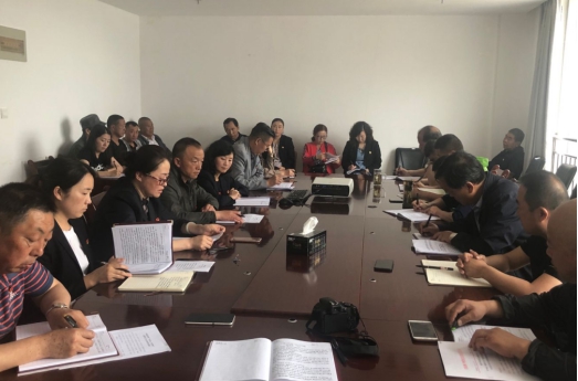 热博RB88配送公司所属党支部召开“不忘初心、牢记使命”主题教育专题研讨会
